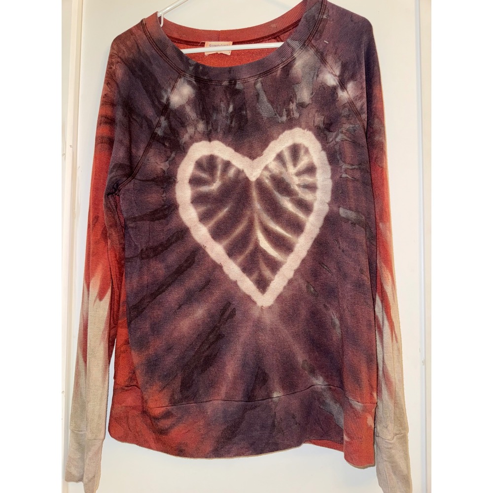 Sundown by Anthropologie Tie Dye Heart Sweatshirt Red Purple Small river & sky
